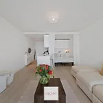 Cocoon By Bloss Apartamento