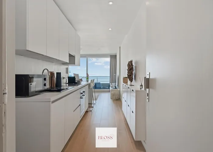 Cocoon By Bloss Apartment